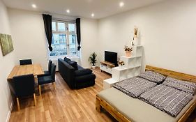 New - 50M2 - Central